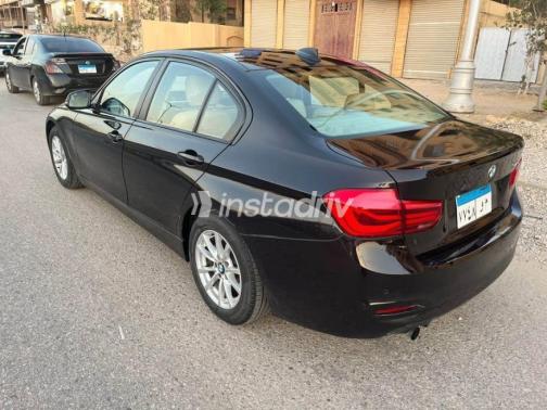 BMW 318 2017 White Automatic Used for Sale in Greater Cairo ( Cairo + Giza) - 2