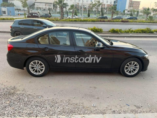 BMW 318 2017 White Automatic Used for Sale in Greater Cairo ( Cairo + Giza) - 5
