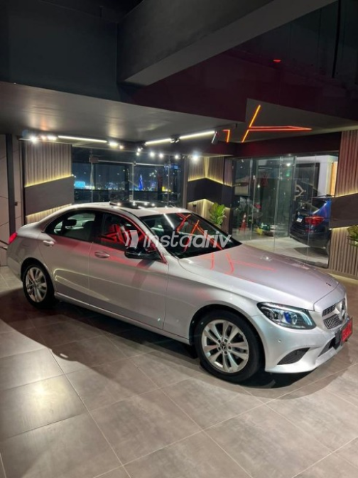 Mercedes C 200 2020 Gray Automatic Used for Sale in Sheikh Zayed City - 3