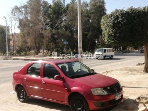 Renault Logan 2012 Red Automatic Used for Sale in Cairo - 1