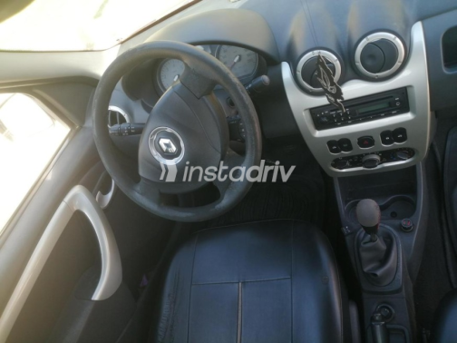 Renault Logan 2012 Red Automatic Used for Sale in Cairo - 5