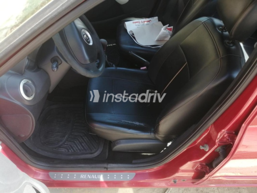 Renault Logan 2012 Red Automatic Used for Sale in Cairo - 10