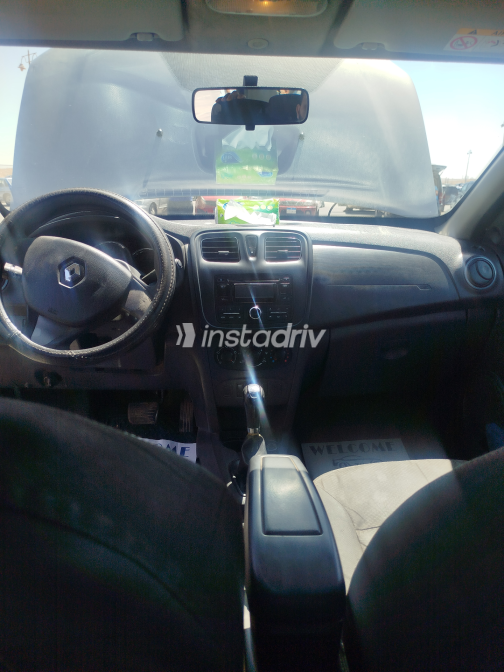 Renault Logan 2015 Champagne Automatic Used for Sale in Greater Cairo ( Cairo + Giza) - 6