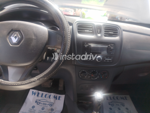 Renault Logan 2015 Champagne Automatic Used for Sale in Greater Cairo ( Cairo + Giza) - 7