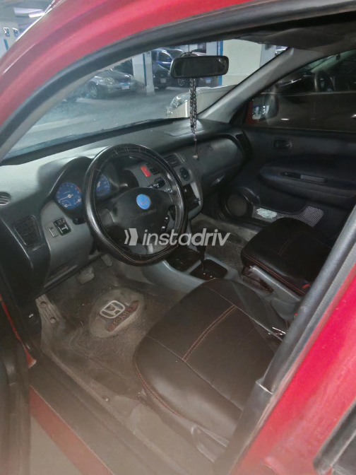 هوندا HRV 2001 أحمر أوتوماتيك مستعملة للبيع في القاهرة الكبرى ( القاهرة - الجيزة) - 5