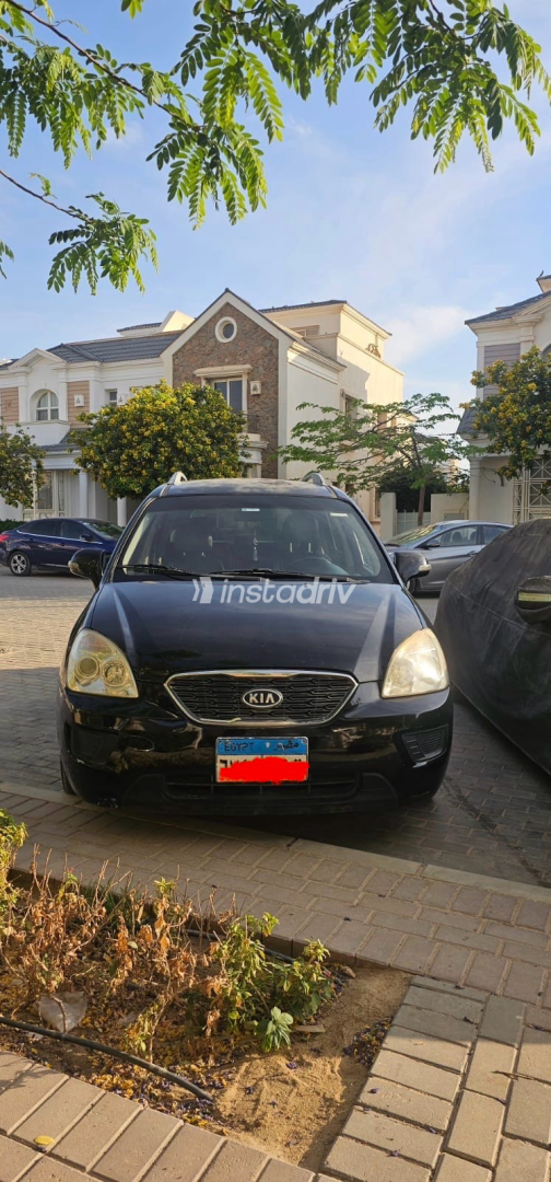 Kia Carens 2011 Black Automatic Used for Sale in Greater Cairo ( Cairo + Giza) - 2
