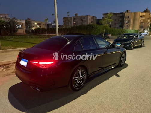 مرسيدس C 200 2022 أسود أوتوماتيك مستعملة للبيع في 6 أكتوبر - 6