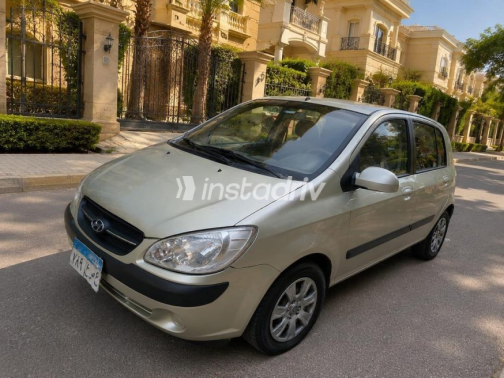 Hyundai Getz 2010 Gold Automatic Used for Sale in Heliopolis - 1