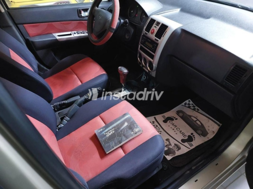Hyundai Getz 2010 Gold Automatic Used for Sale in Heliopolis - 4