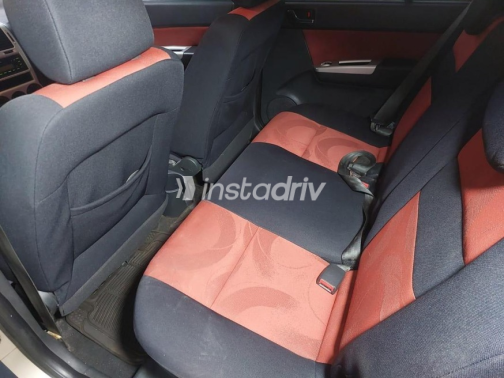 Hyundai Getz 2010 Gold Automatic Used for Sale in Heliopolis - 9