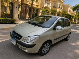 Hyundai Getz 2010 Gold Automatic Used for Sale in Heliopolis