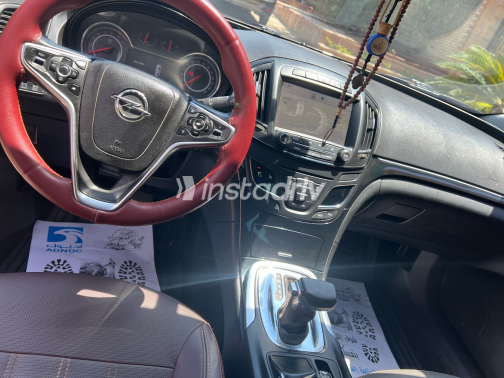 Opel Insignia 2014 Brown Automatic Used for Sale in Greater Cairo ( Cairo + Giza) - 2