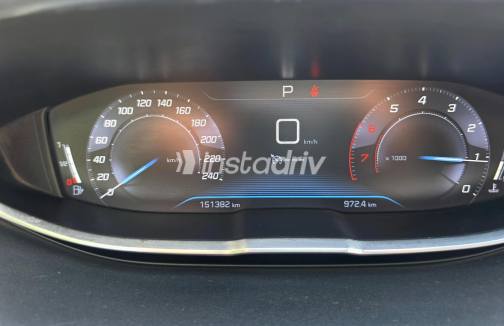 Peugeot 5008 2019 Silver Automatic Used for Sale in Greater Cairo ( Cairo + Giza) - 6