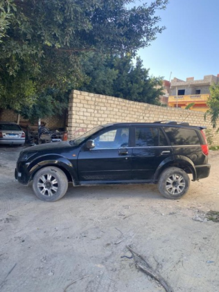 جريت وول هوفر 2010 أسود أوتوماتيك مستعملة للبيع في برج العرب