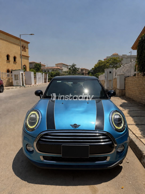مينى كوبر F55 2019 أزرق أوتوماتيك مستعملة للبيع في القاهرة الكبرى ( القاهرة - الجيزة) - 1