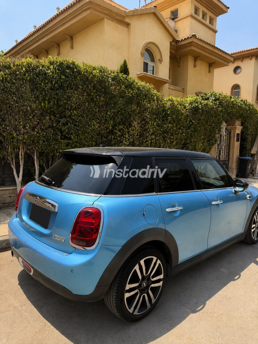 مينى كوبر F55 2019 أزرق أوتوماتيك مستعملة للبيع في القاهرة الكبرى ( القاهرة - الجيزة) - 2