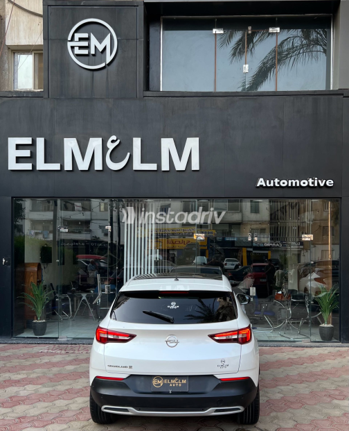 Opel Grandland 2021 White Automatic Used for Sale in Greater Cairo ( Cairo + Giza) - 2