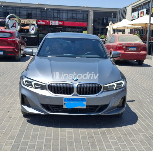 BMW 320 2024 Gray Automatic Used for Sale in Greater Cairo ( Cairo + Giza) - 8
