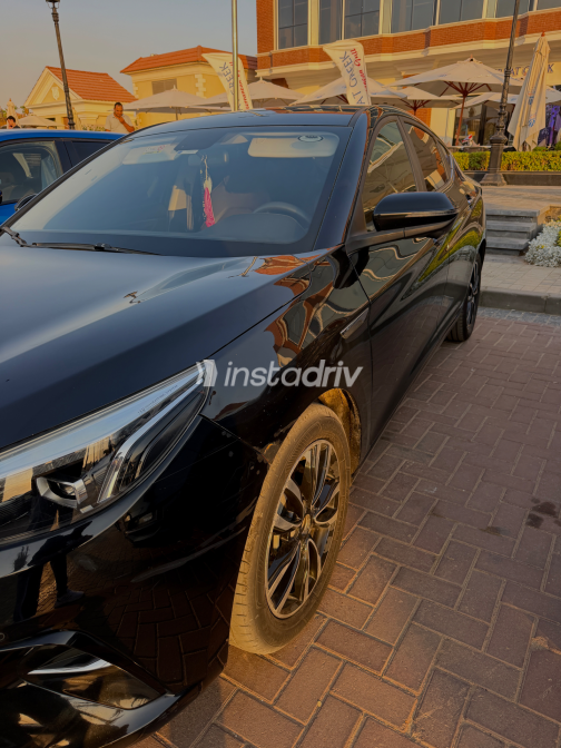 جاك J7 2022 أسود أوتوماتيك مستعملة للبيع في القاهرة الكبرى ( القاهرة - الجيزة) - 1