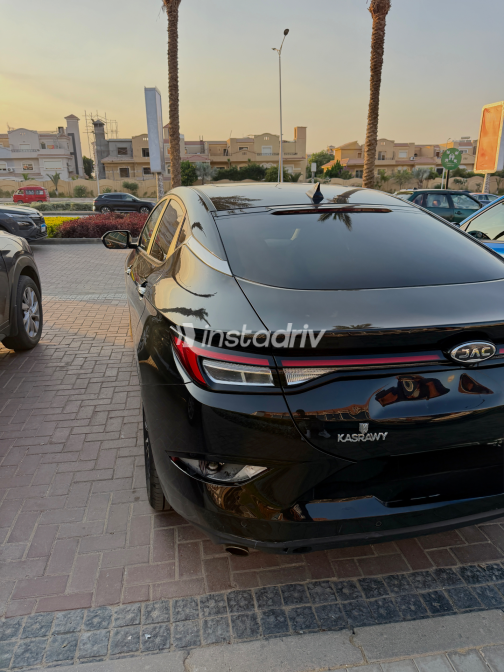 جاك J7 2022 أسود أوتوماتيك مستعملة للبيع في القاهرة الكبرى ( القاهرة - الجيزة) - 6