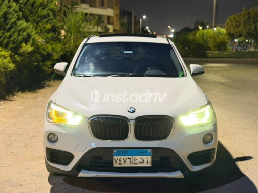 بي ام دبليو X1 2019 أبيض أوتوماتيك مستعملة للبيع في القاهرة - 8