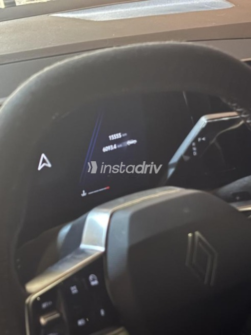 Renault Austral 2025 Blue Automatic Used for Sale in Cairo - 3