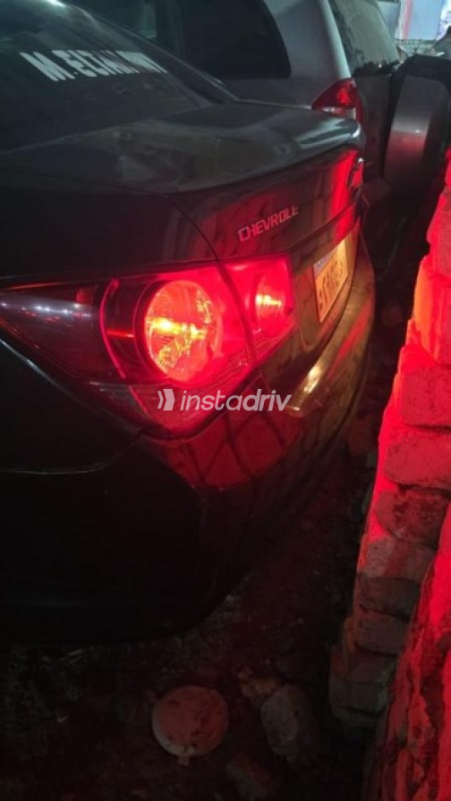 شيفروليه كروز 2015 أسود أوتوماتيك مستعملة للبيع في شبرا - 6