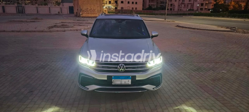 Volkswagen Tiguan 2024 Silver Automatic Used for Sale in Greater Cairo ( Cairo + Giza) - 3