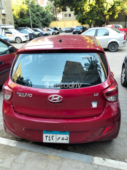Hyundai Grand i10 2016 White Automatic Used for Sale in Greater Cairo ( Cairo + Giza) - 3