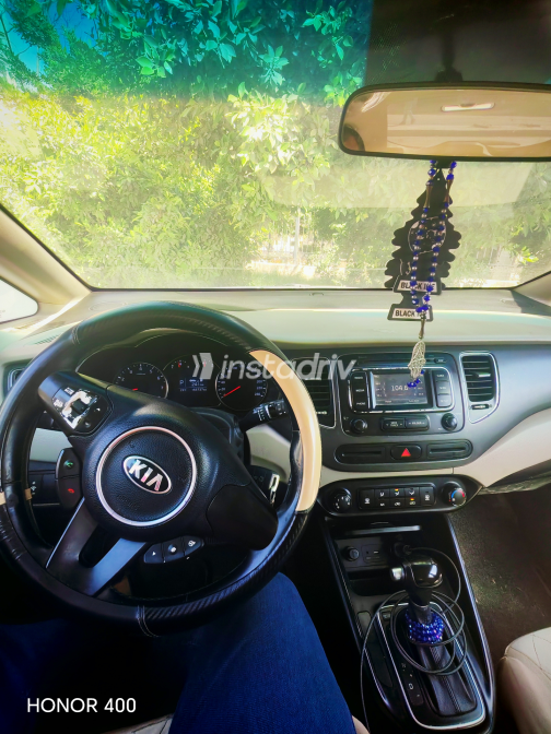 Kia Carens 2016 Brown Manual Used for Sale in Greater Cairo ( Cairo + Giza) - 4