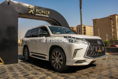 Lexus Lx 2020 White Automatic Used for Sale in Cairo - 5