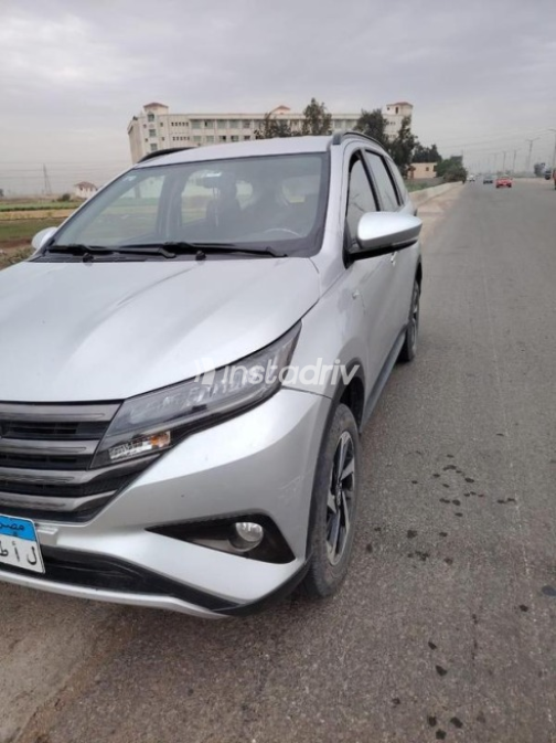 Toyota Rush 2022 Silver Automatic Used for Sale in Cairo - 6