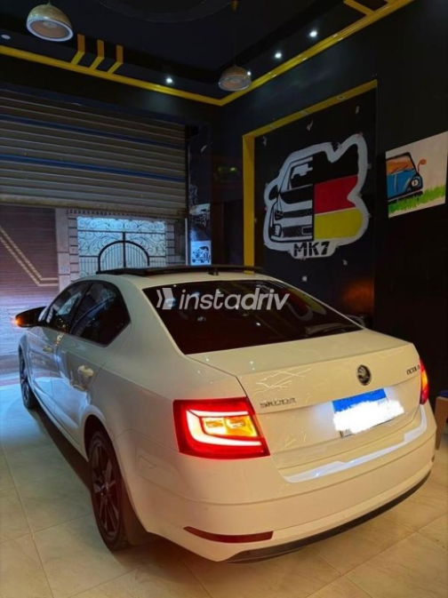 Skoda Octavia A7 2020 White Automatic Used for Sale in El Mahalla - 3