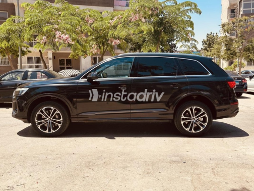 Audi Q7 2025 White Automatic Used for Sale in Greater Cairo ( Cairo + Giza) - 2