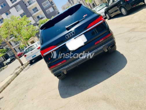 Audi Q7 2025 White Automatic Used for Sale in Greater Cairo ( Cairo + Giza) - 3