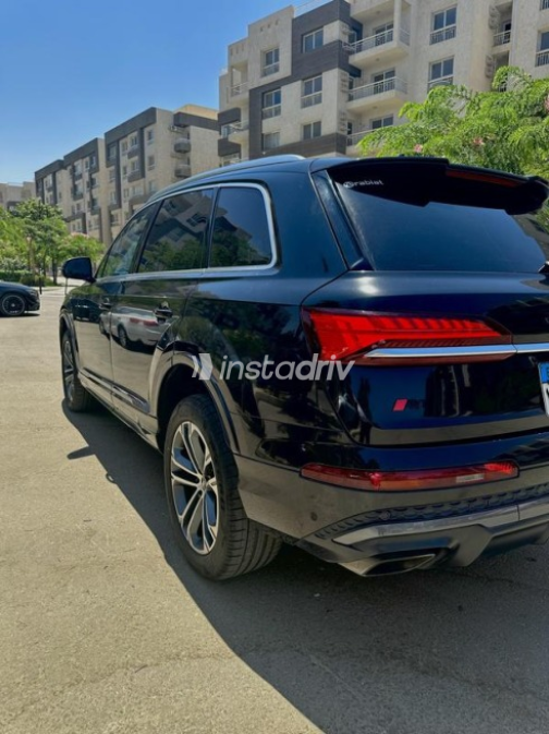 Audi Q7 2025 White Automatic Used for Sale in Greater Cairo ( Cairo + Giza) - 5