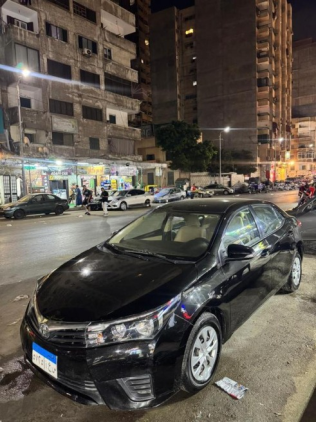 Toyota Corolla 2015 Black Automatic Used for Sale in Greater Cairo ( Cairo + Giza)