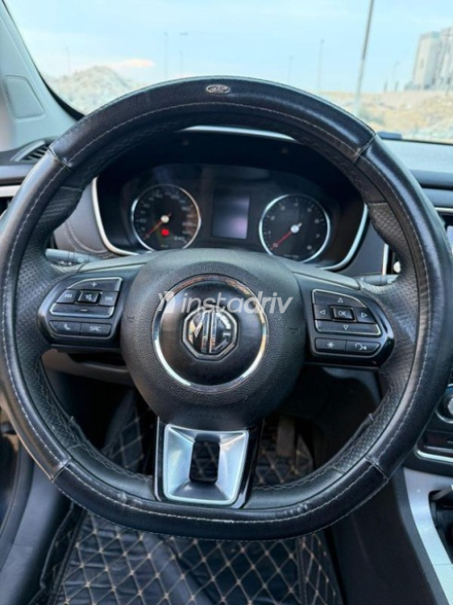 MG Rx5 2021 White Automatic Used for Sale in Greater Cairo ( Cairo + Giza) - 6