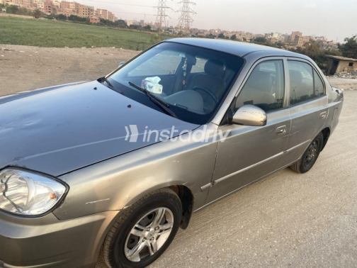 Hyundai Verna 2014 Champagne Automatic Used for Sale in Cairo - 2