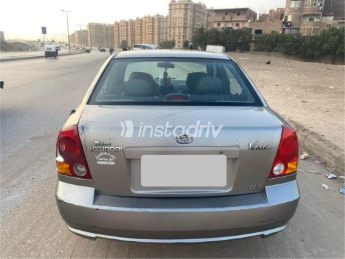 Hyundai Verna 2014 Champagne Automatic Used for Sale in Cairo - 4