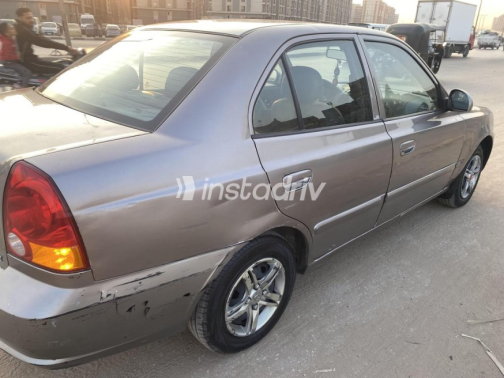 Hyundai Verna 2014 Champagne Automatic Used for Sale in Cairo - 5