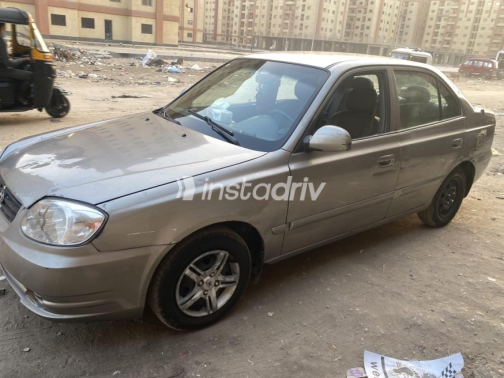 Hyundai Verna 2014 Champagne Automatic Used for Sale in Cairo - 7