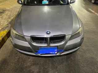 بي ام دبليو 320 2007 فضي أوتوماتيك مستعملة للبيع في الإسكندرية