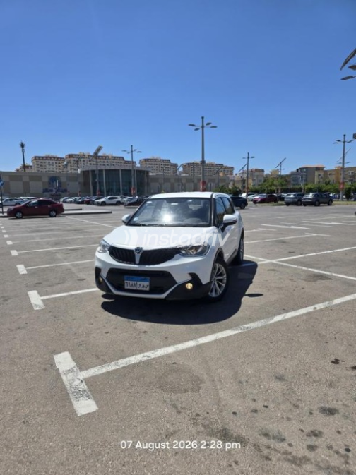 Brilliance V3 2018 White Automatic Used for Sale in Greater Cairo ( Cairo + Giza) - 3