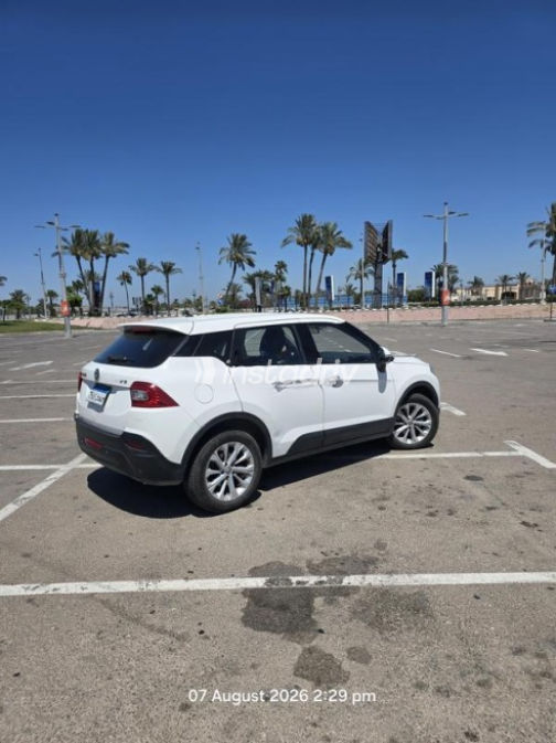 Brilliance V3 2018 White Automatic Used for Sale in Greater Cairo ( Cairo + Giza) - 8