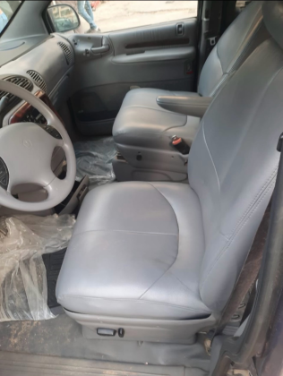 Chrysler Voyager 1998 Gray Automatic Used for Sale in Greater Cairo ( Cairo + Giza)