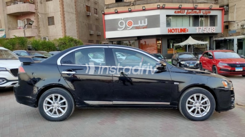 Mitsubishi Lancer 2018 Black Automatic Used for Sale in Maadi - 3