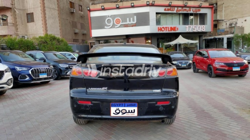 Mitsubishi Lancer 2018 Black Automatic Used for Sale in Maadi - 4