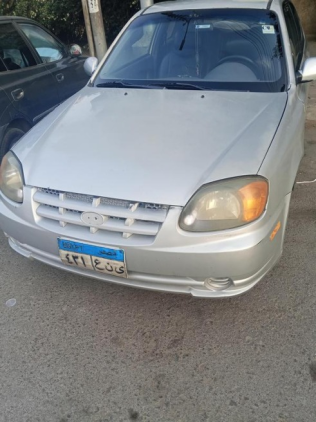 Hyundai Verna 2001 Silver Automatic Used for Sale in Cairo