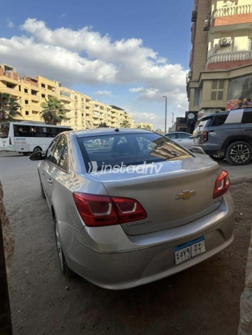 Chevrolet Cruze 2016 White Automatic Used for Sale in Greater Cairo ( Cairo + Giza) - 8